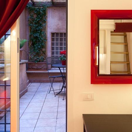 Frangipane Loft-Rental In Рим Экстерьер фото